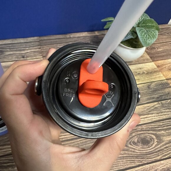 NWT HydroFlask 24oz Wide Flex Straw Cap *Never Used* (Lupine) - Picture 8 of 14